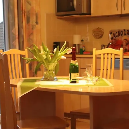 4 Sterne Greifswalder Oie Mit Balkon Lobbe
